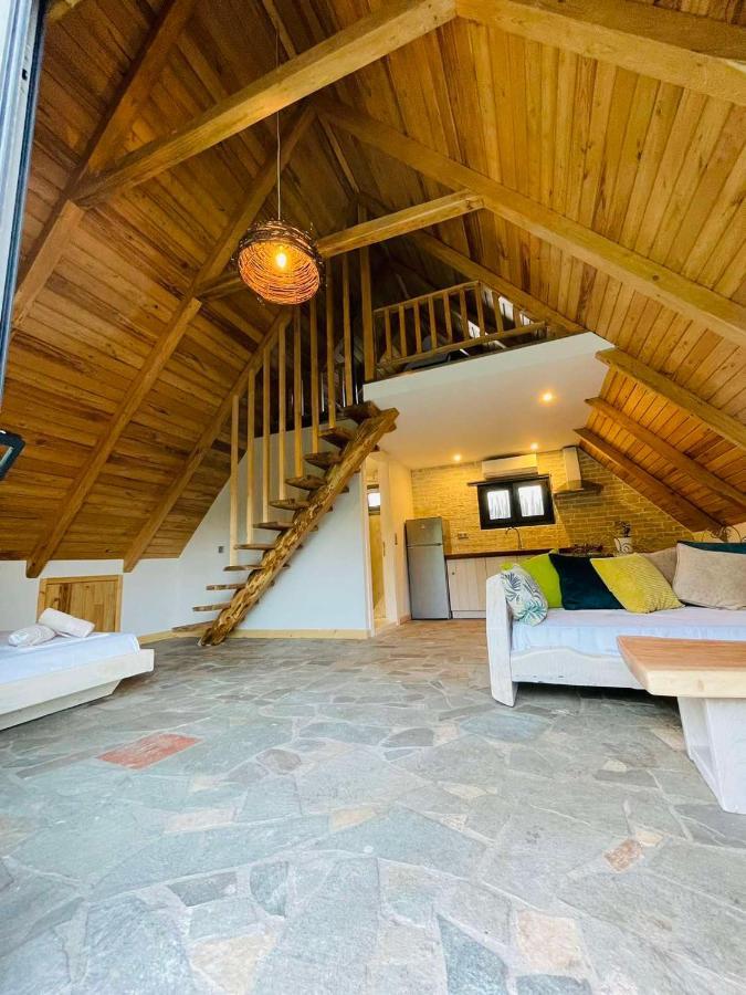Holiday home Unique Wooden With Pool *