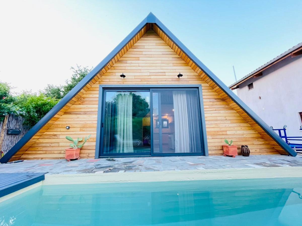 Holiday home Unique Wooden With Pool