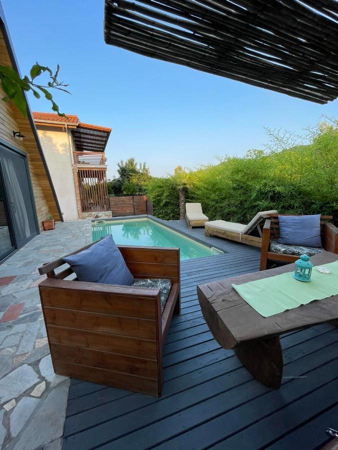 Holiday home Unique Wooden With Pool